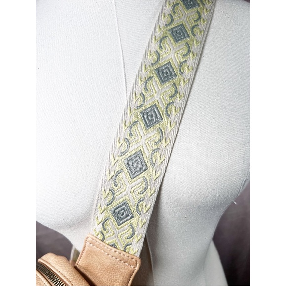 BOHO GUITAR STRAP CROSSBODY BAG ❤️IN STORES❤️ - Picture 3 of 3